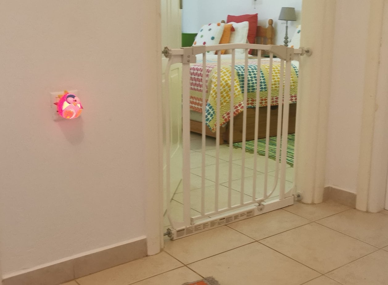 Child safety gate fitted in a bedroom at Villa Koumos
